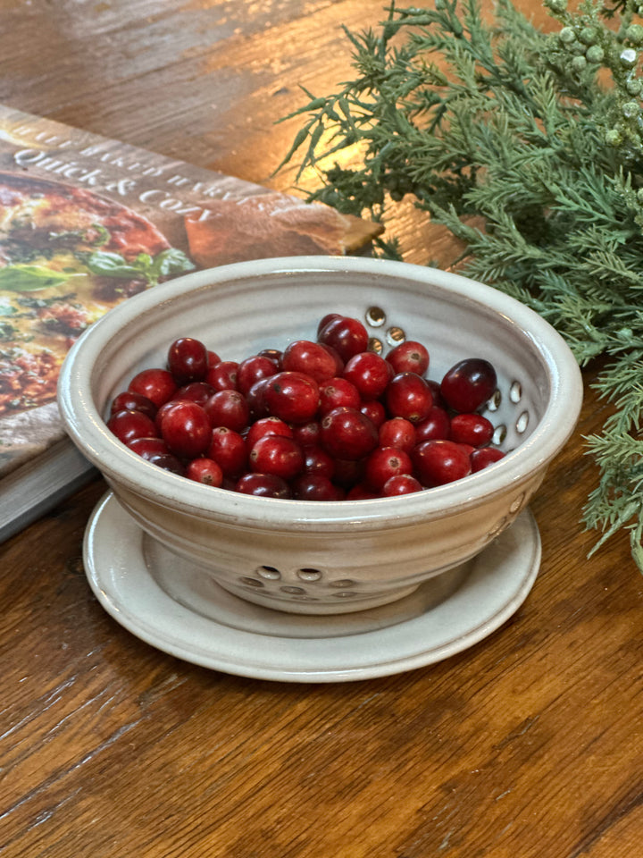 LWP Small Berry Bowl with Plate, white