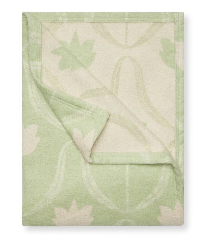 The Lightweight Blanket - Garden Floral