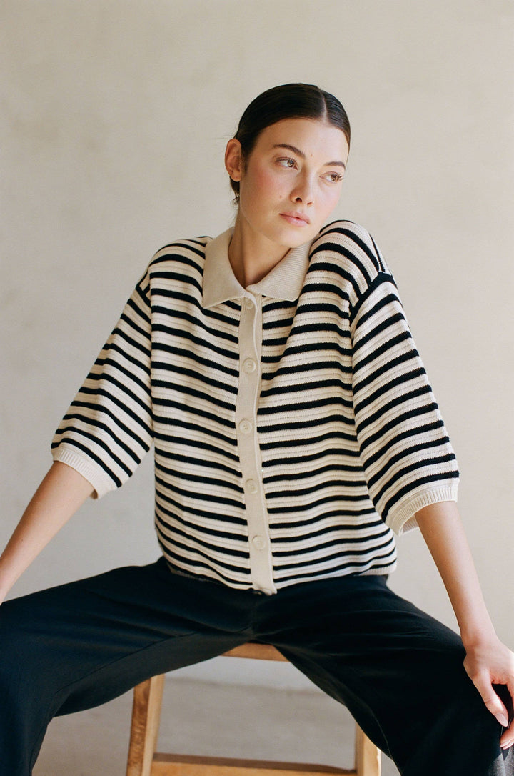 AW1057 | Knit 100% Cotton Striped Cardigan Top