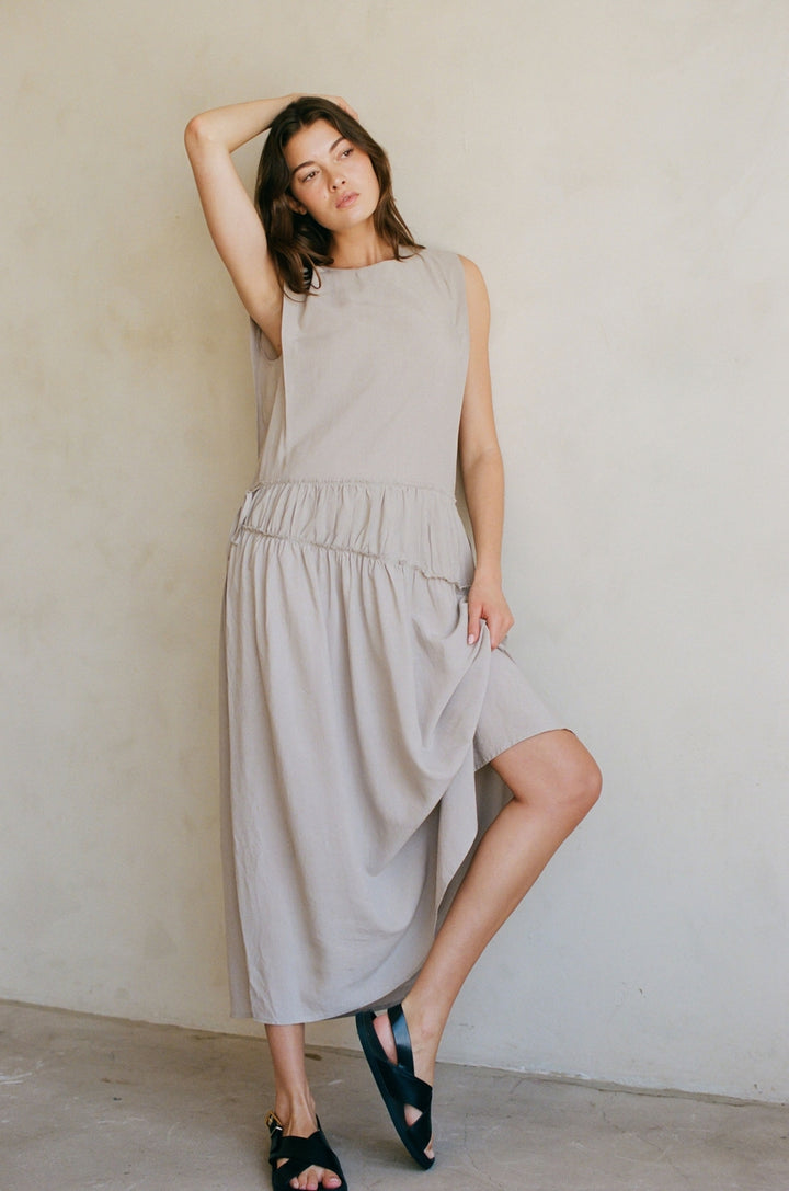 Woven 100% Tencel Sleeveless Flare Maxi Dress | Ash Grey,