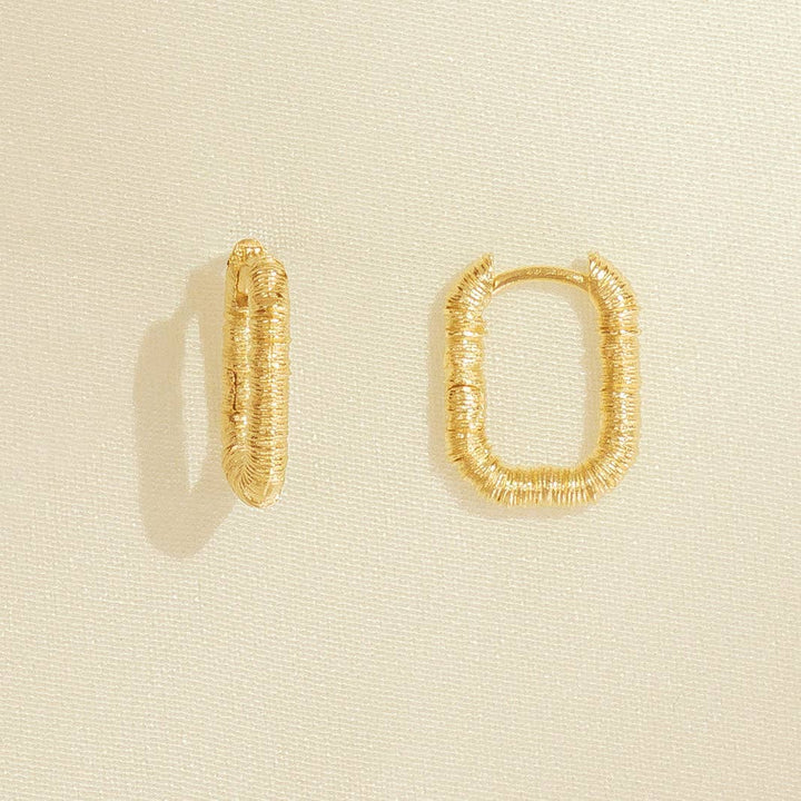 square gold earrings 